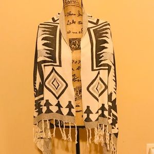 Long sleeve fringe Aztec cardigan